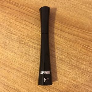 It Cosmetics Superhero Mascara